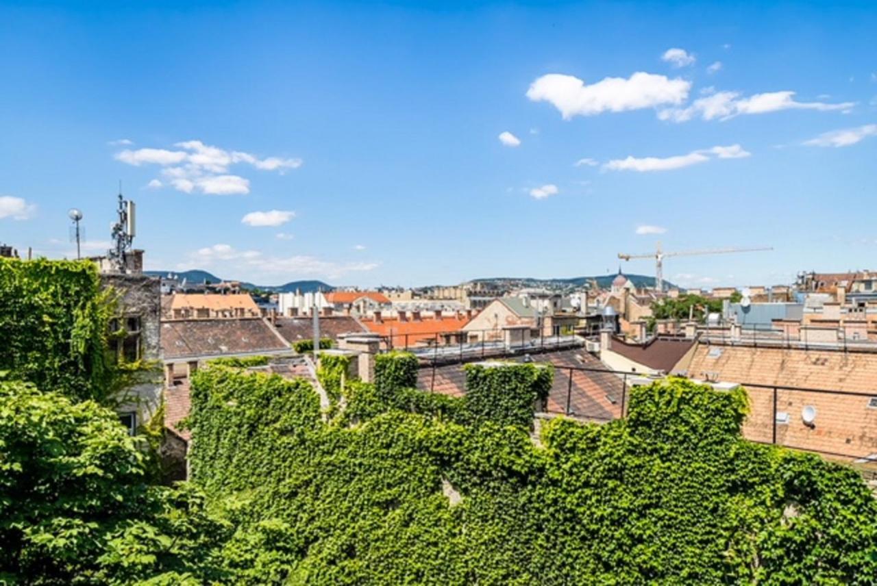 Breathless Basilika View Elegant Flat With Balcony Need Reservation X Free Parking Budapest Eksteriør bilde