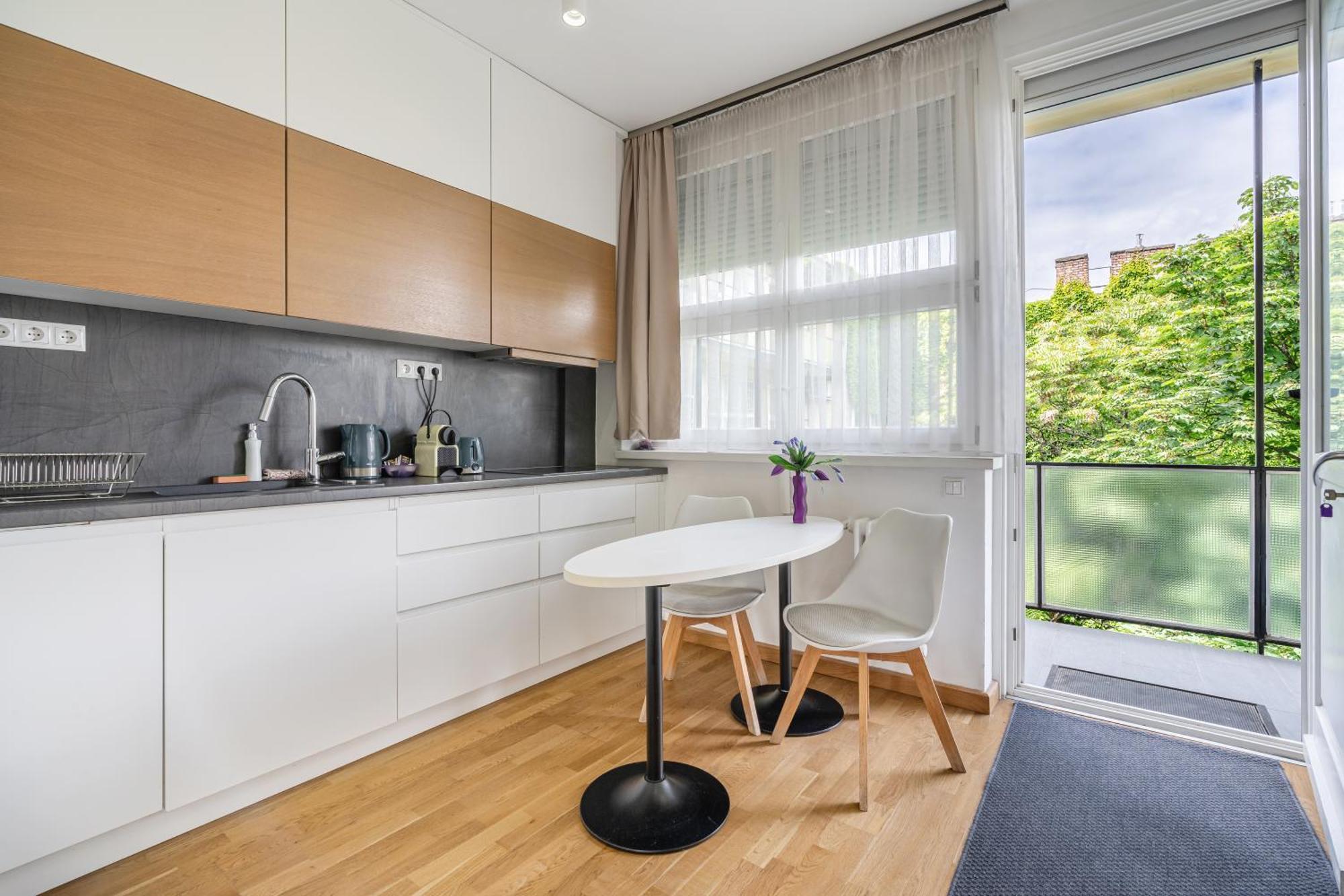 Breathless Basilika View Elegant Flat With Balcony Need Reservation X Free Parking Budapest Eksteriør bilde