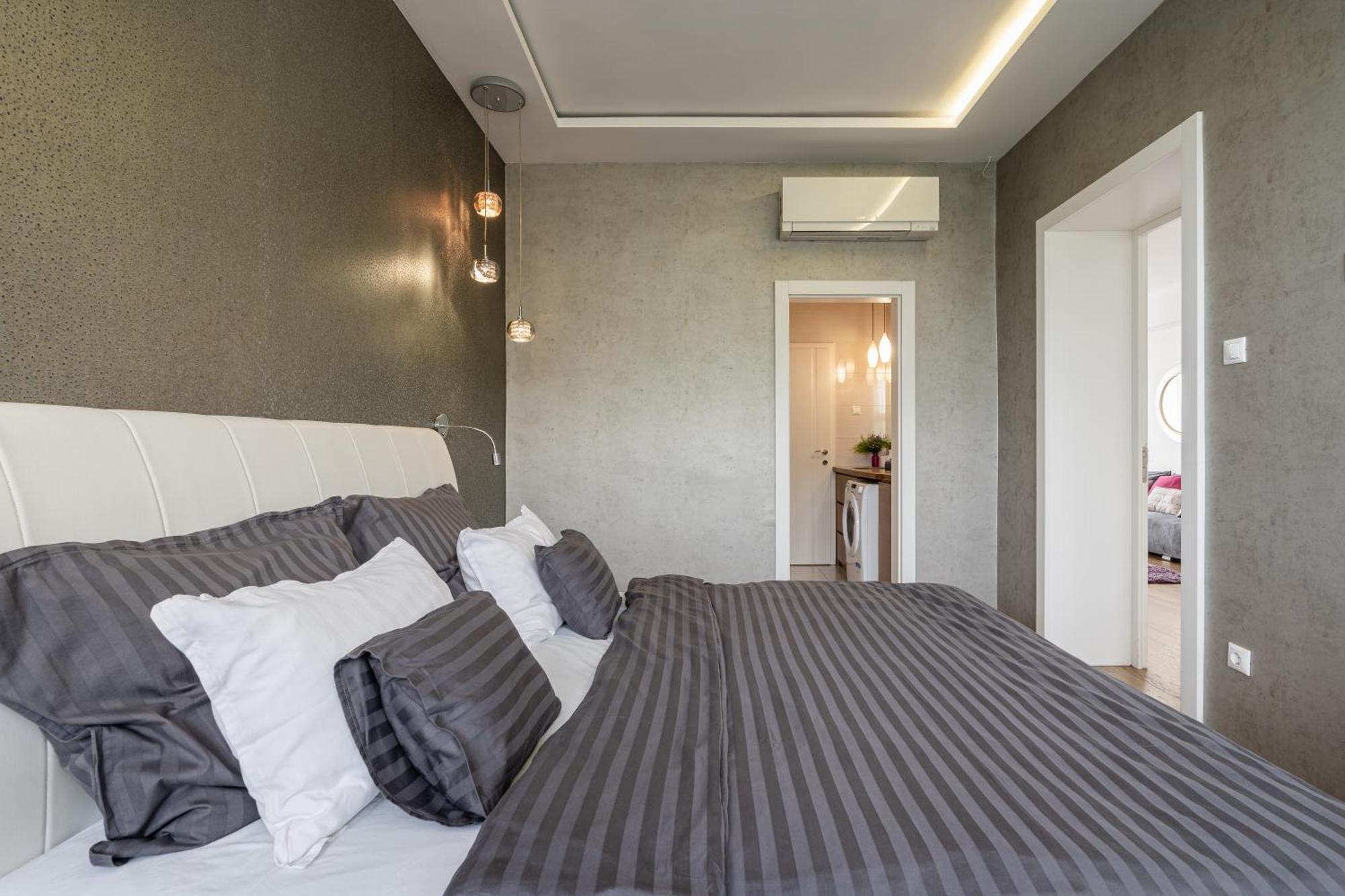 Breathless Basilika View Elegant Flat With Balcony Need Reservation X Free Parking Budapest Eksteriør bilde